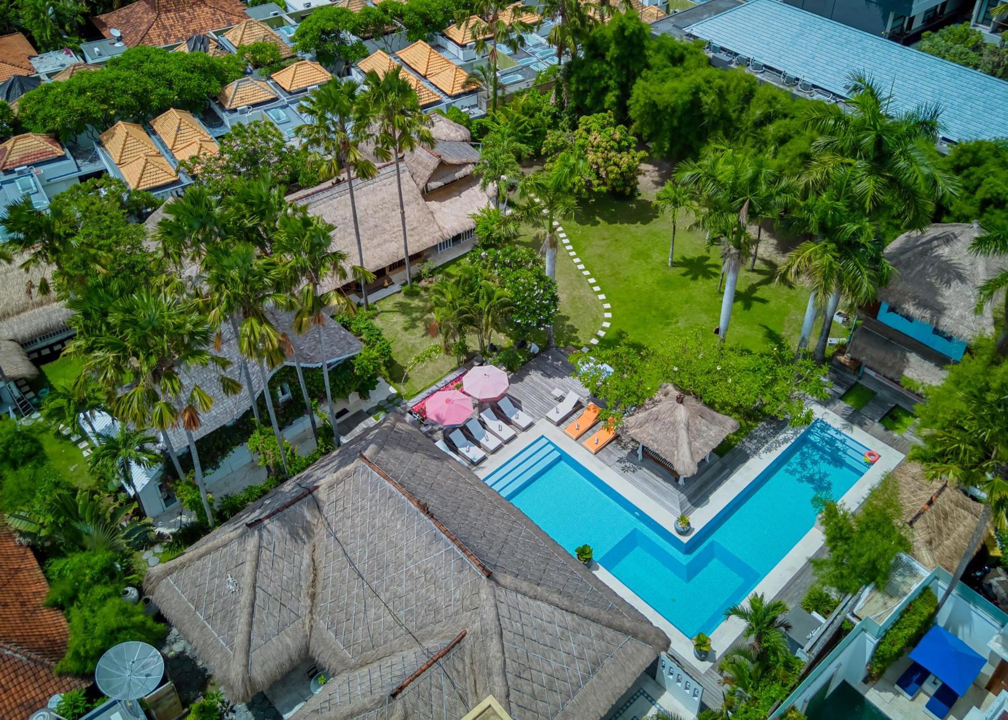 Villa Kalis, 10 Bedroom Family And Group Villa Seminyak  Luaran gambar